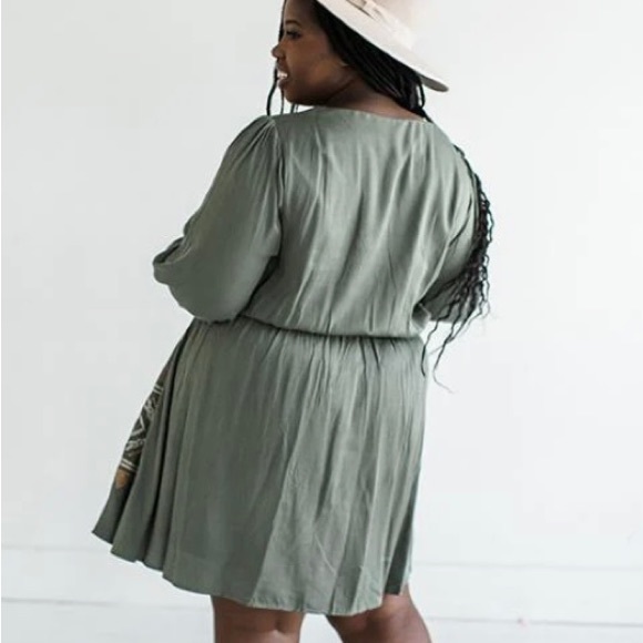 Cute boho dress ordered from Livy and Kate in Texas. Olive green. - Picture 3 of 5